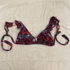 Xhilaration Floral bikini top